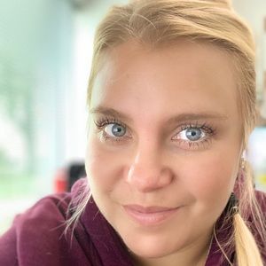 Meet your Posher, Tannis